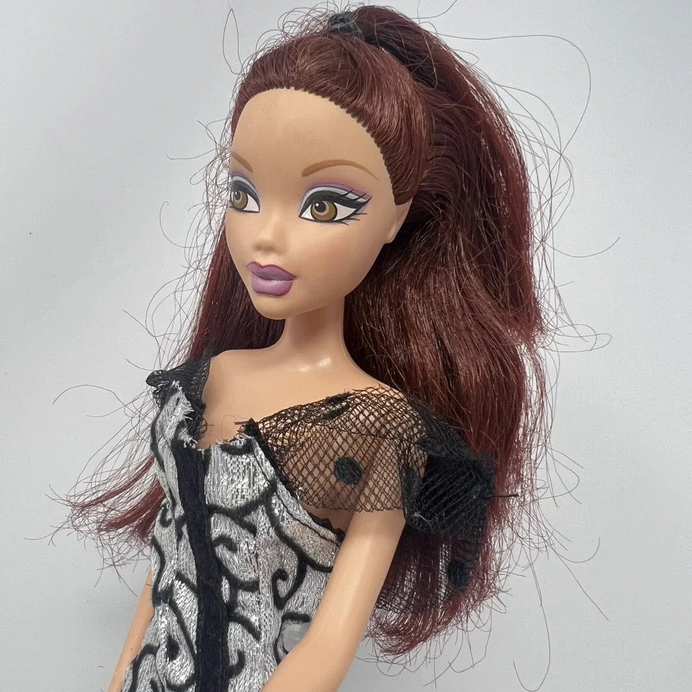 My Scene Barbie Doll CHELSEA Straight Reddish Brown Hair and Brown‎ Eyes